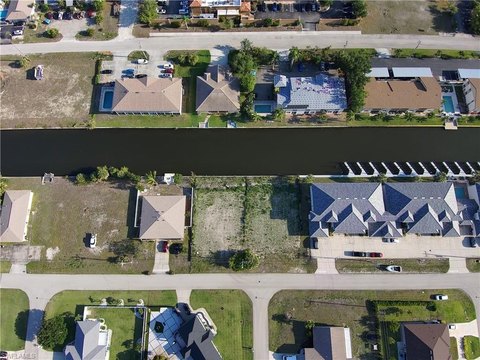 Ready-to-Build Lot in Cape Coral