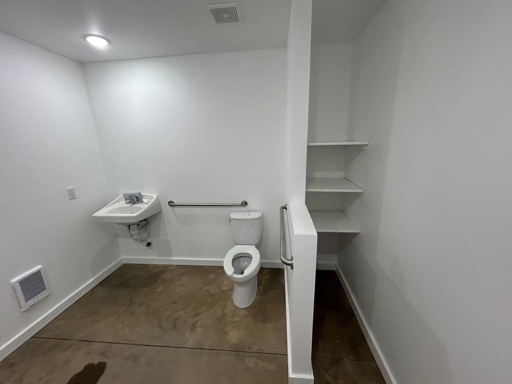 Picture 4