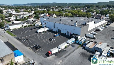 Allentown Warehouse with Loading Dock
