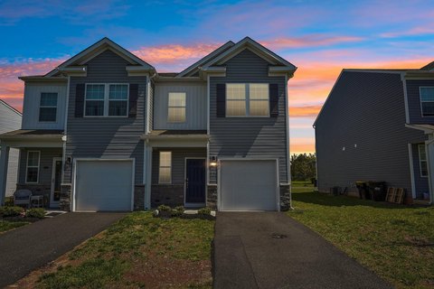 Semi-Detached Twin Home