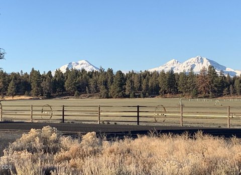Land, Sisters, OR