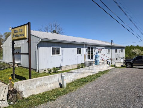 Central City Commercial Building For Sale