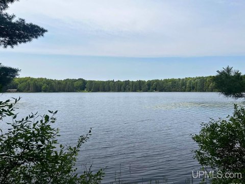 Lakefront Recreation Land Parcel
