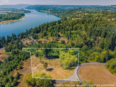 Land, Longview, WA