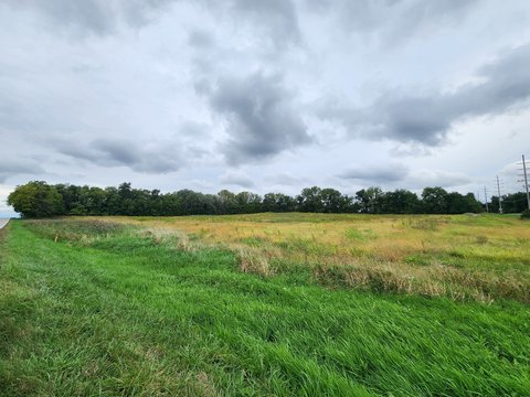 Land, Maple Park, IL
