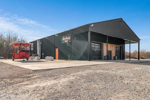 Turnkey Bar and Entertainment Venue