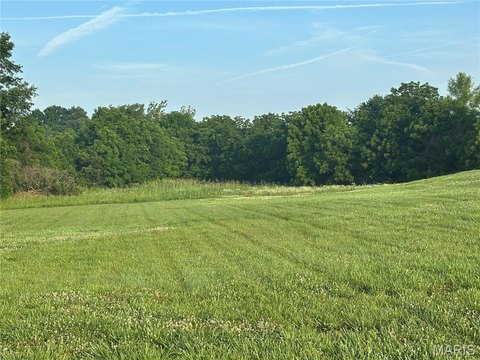Spacious Land Parcel Ready to Build