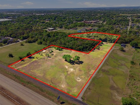 Commercial Land Along I-45