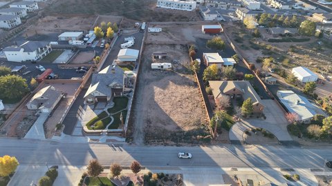 One-Acre Lot, No HOA