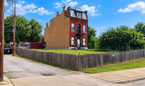 Land, St Louis, MO
