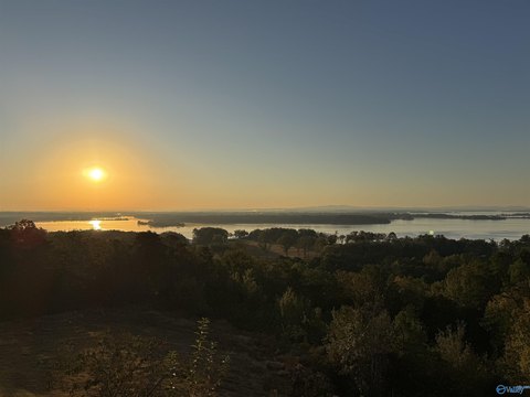 Land with Weiss Lake Views