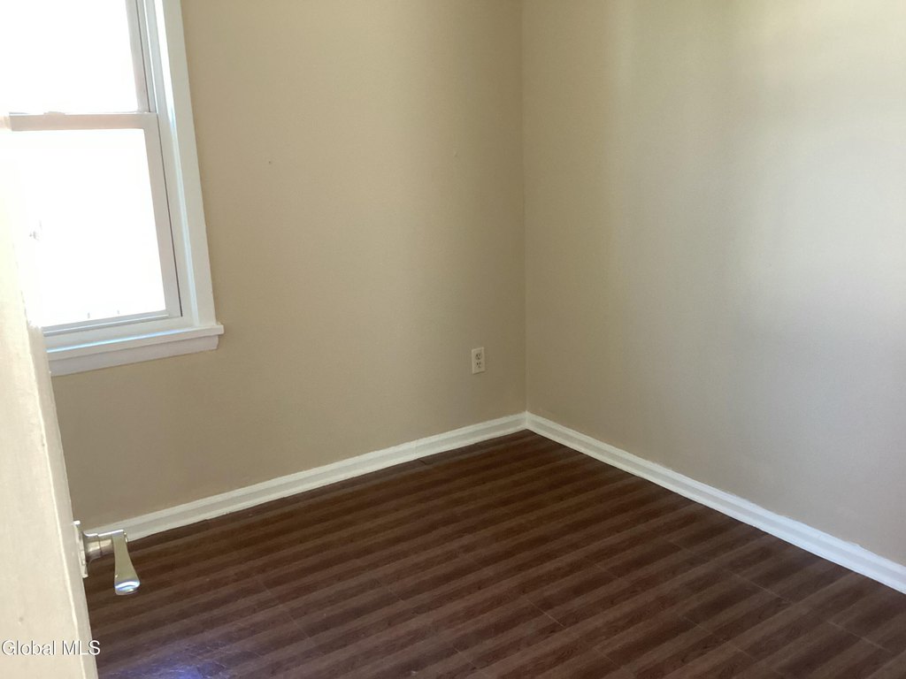 Picture 36
