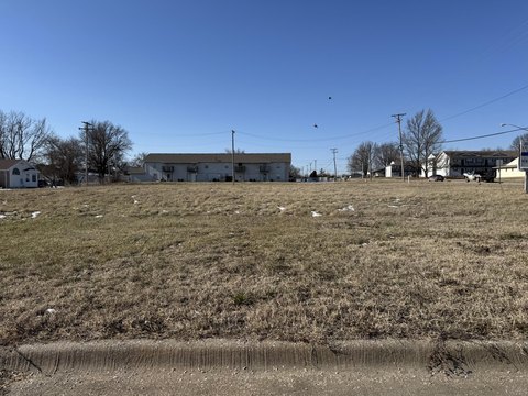 LAND - Bolivar, MO