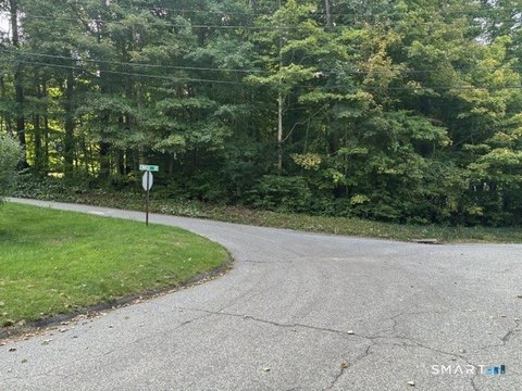 Lots and Land For Sale, Old Lyme, CT
