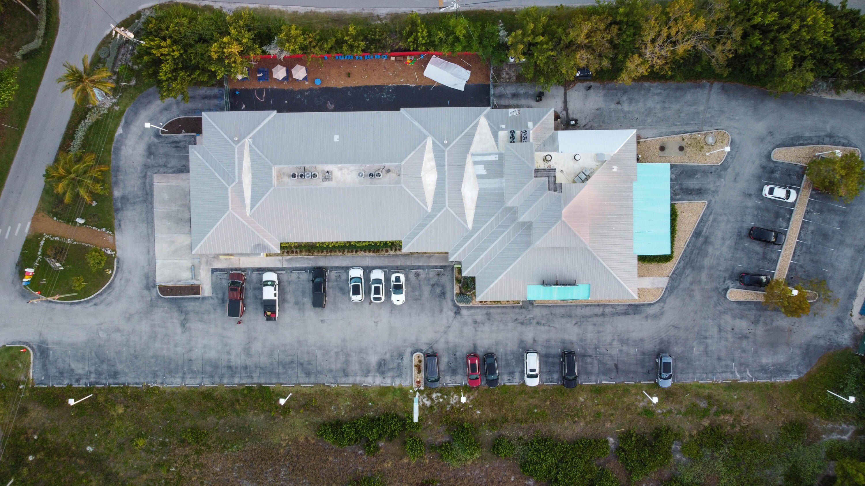 Islamorada Outdoor Commercial Space Available
