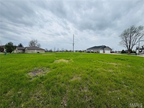 LAND - Granite City, IL