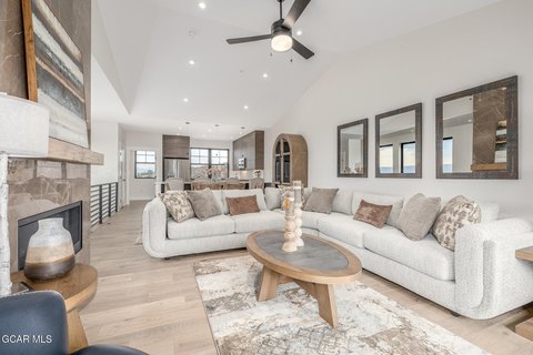 MULTI_FAMILY - Contemporary - Granby, CO