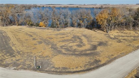 Residential Land Near Cottonwood Lake