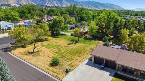 LAND - Logan, UT