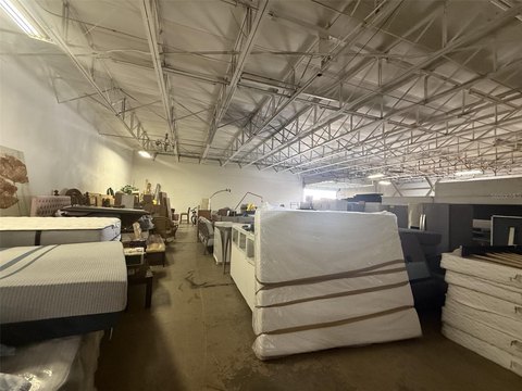 Industrial Warehouse with Corner Frontage