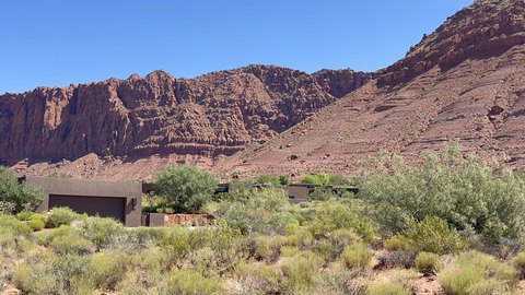 Land in Kayenta Art Village