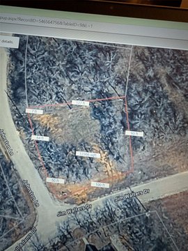 Runaway Bay Corner Lot