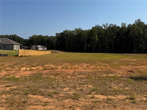 Buildable Lot in Southern Pines