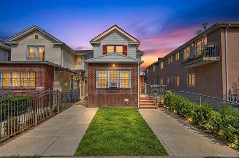 Duplex with Finished Basement