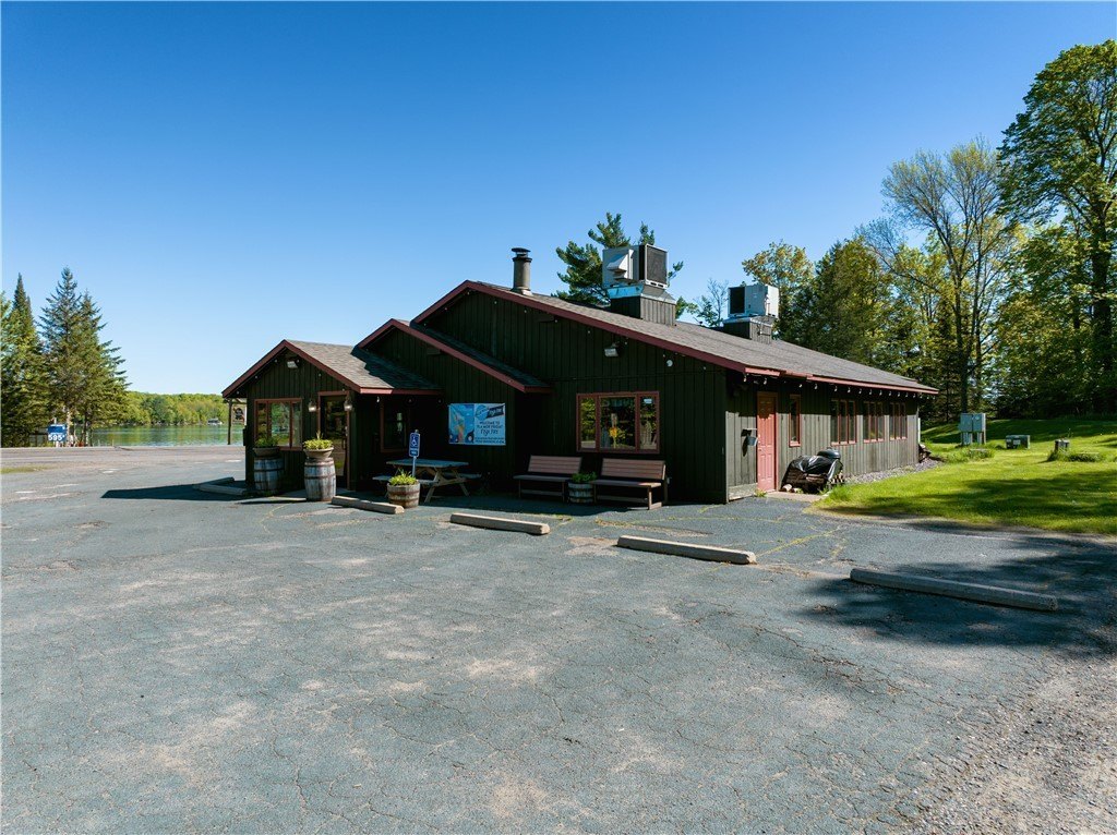 Waterfront Bar & Restaurant Opportunity