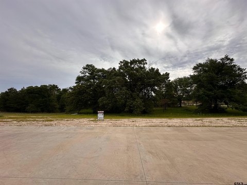 LAND - Lindale, TX