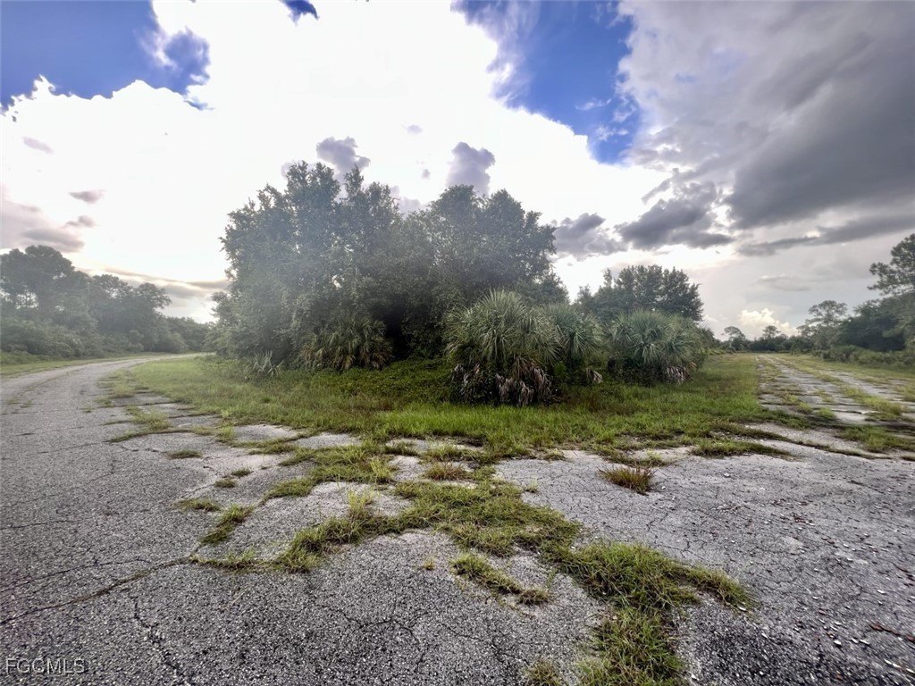 Residential Land in North Port