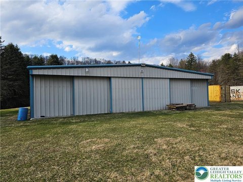 Airplane Hangar or Warehouse Space