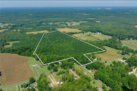 Land, Liberty, NC
