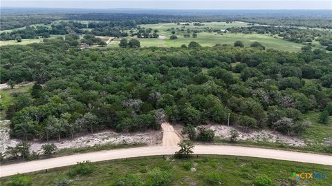 LAND - Flatonia, TX