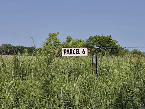 Land, Topeka, KS