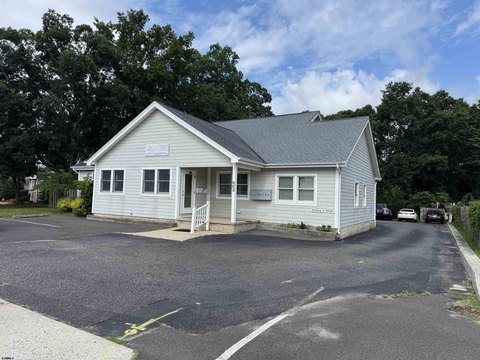 Medical/Professional Suite For Lease