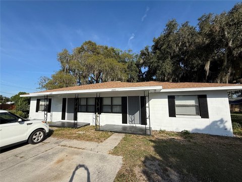 Winter Haven Duplex on Corner Lot