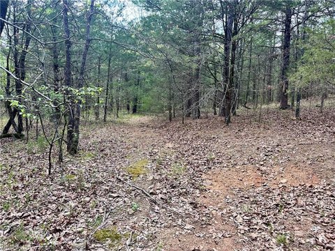 LAND - Heavener, OK