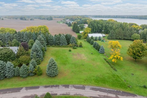 Land, Kasota, MN