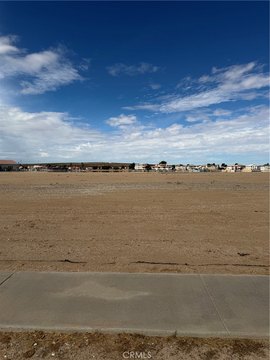 Land, Helendale, CA