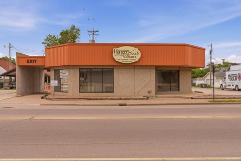Retail Building with Drive-Through