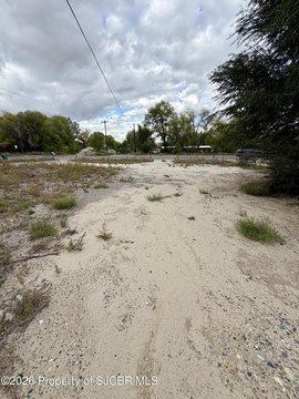 Land, Aztec, NM