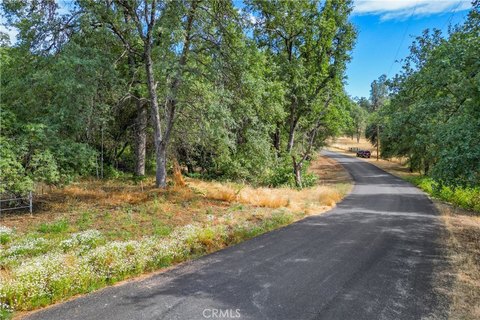 LAND - Sonora, CA