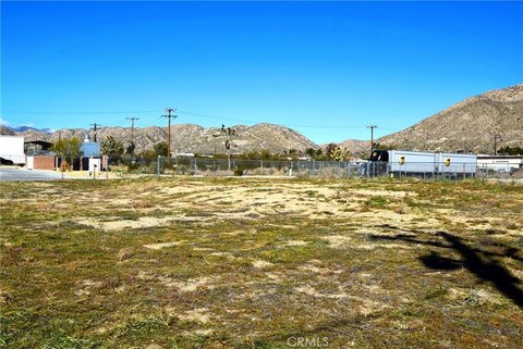 Commercial Land in Yucca Valley