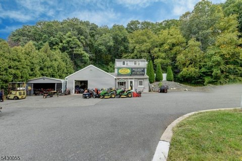 Mixed-Use Property with Route Frontage