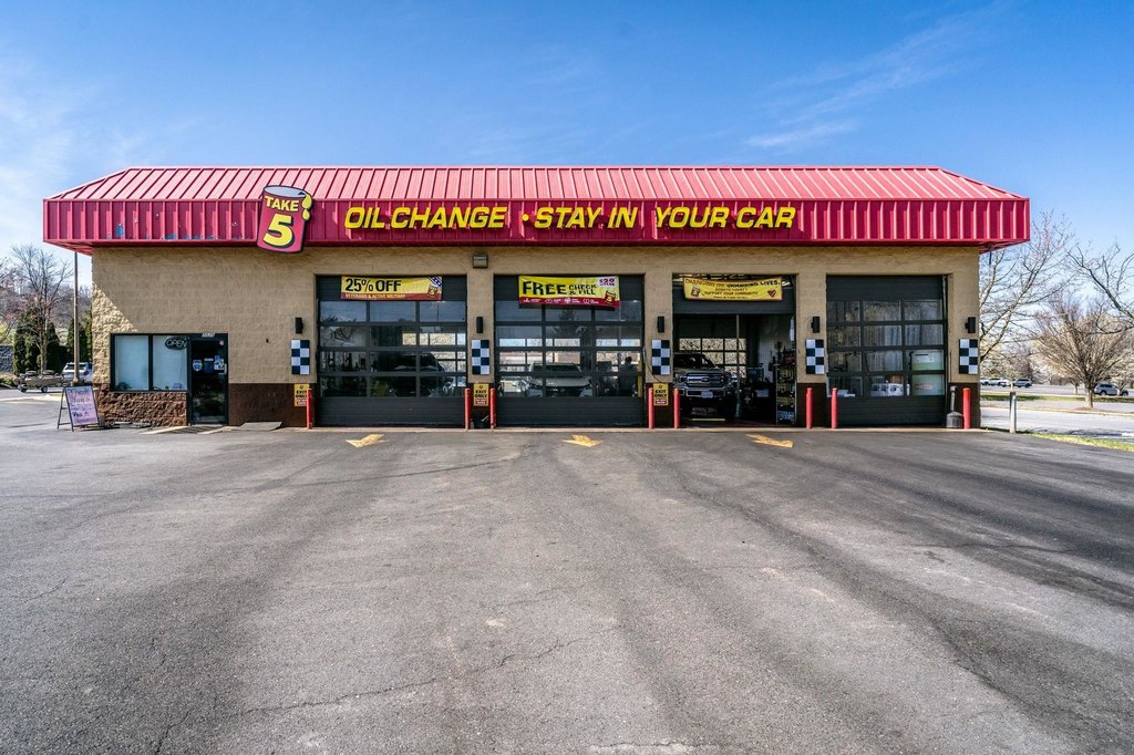 2075 E Market St, Harrisonburg, VA 22801