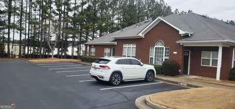 Office Condo in Woodstock, GA