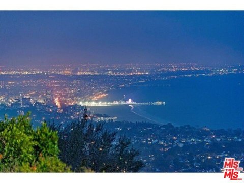 LAND - Los Angeles, CA