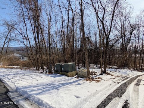 Residential Land in Juniata Mills