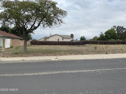 Land, Santa Maria, CA